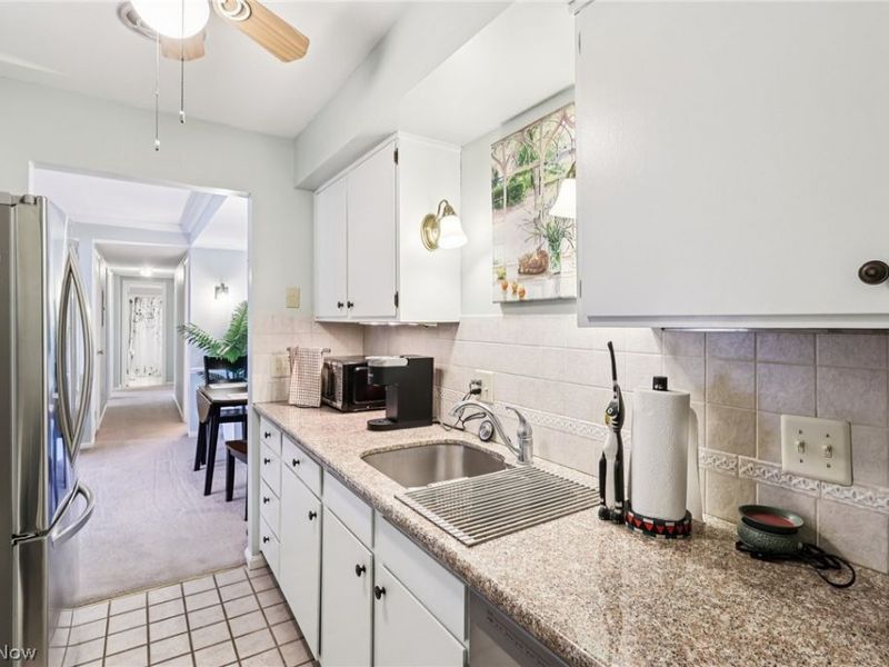 80 Devon Lane, Unit 101A, Akron, OH 44313 Photo 12