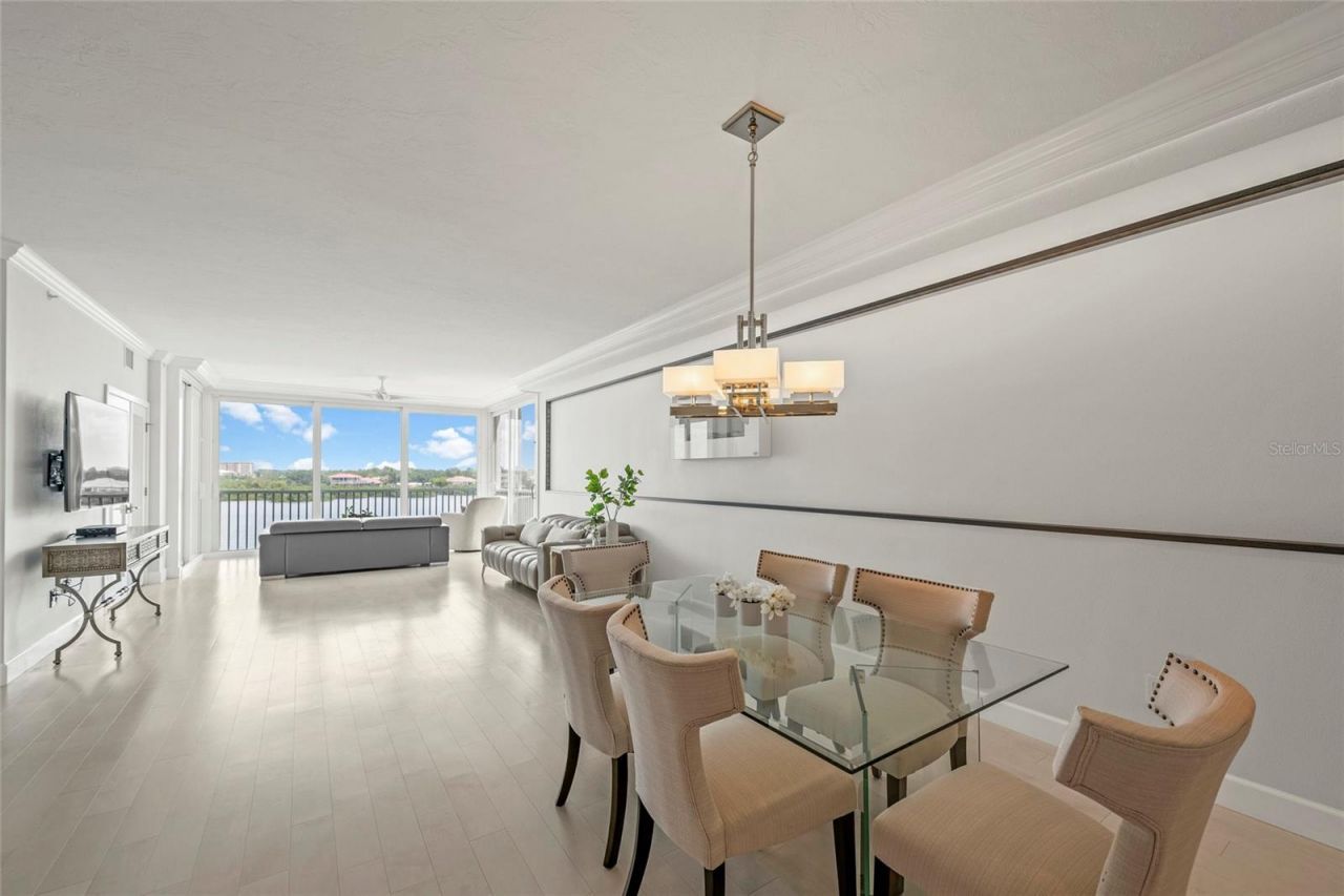 1280 Dolphin Bay Way, Unit 402, Sarasota, FL 34242 Photo