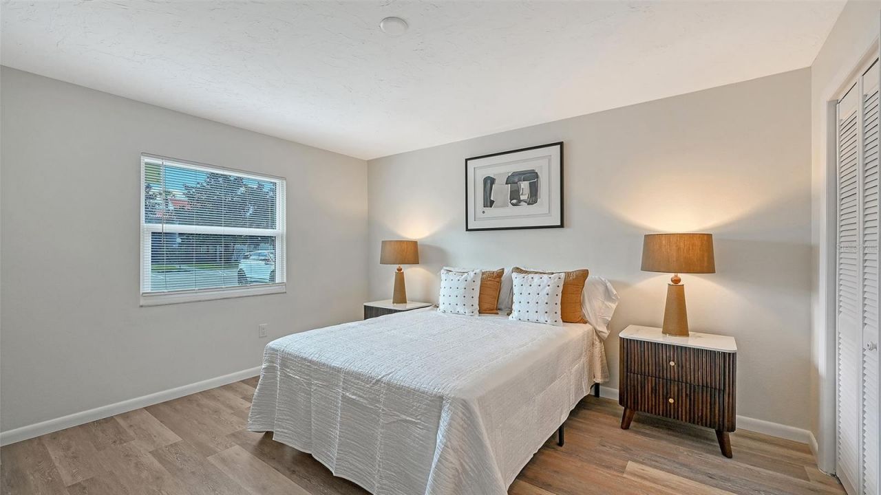 3229 Beneva Road, Unit 101, Sarasota, FL 34232 Photo