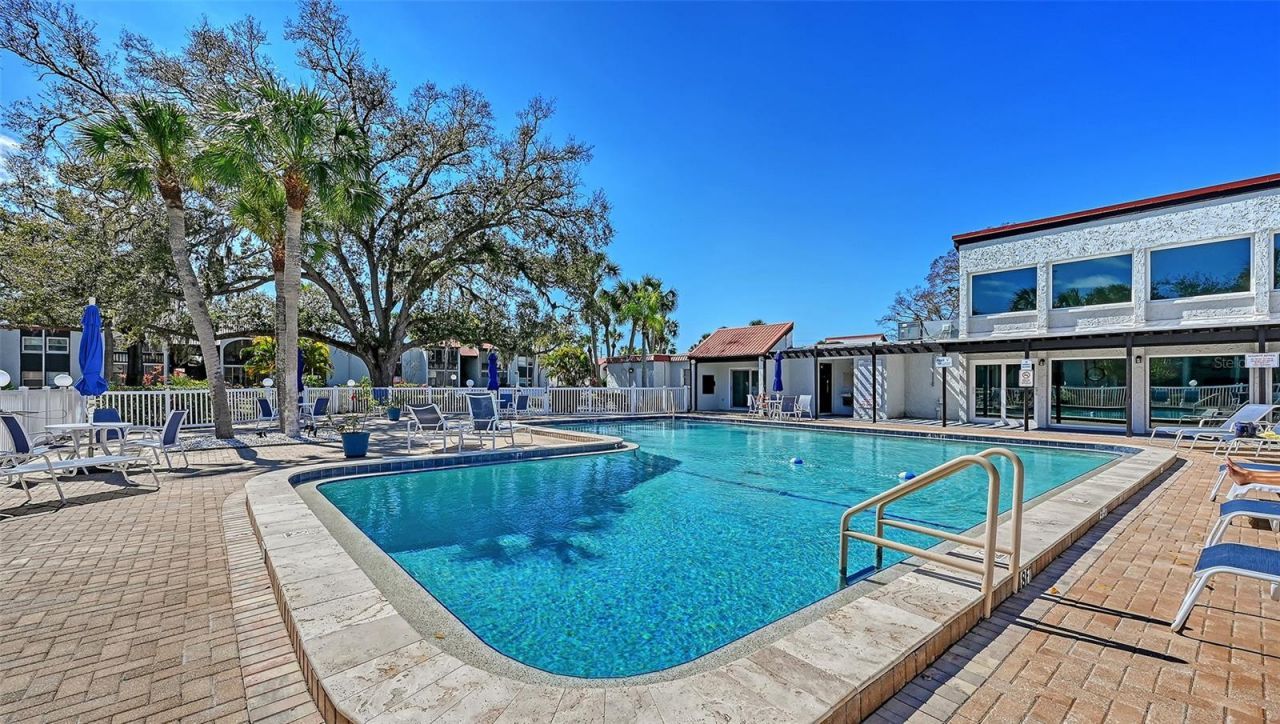 3229 Beneva Road, Unit 101, Sarasota, FL 34232 Photo