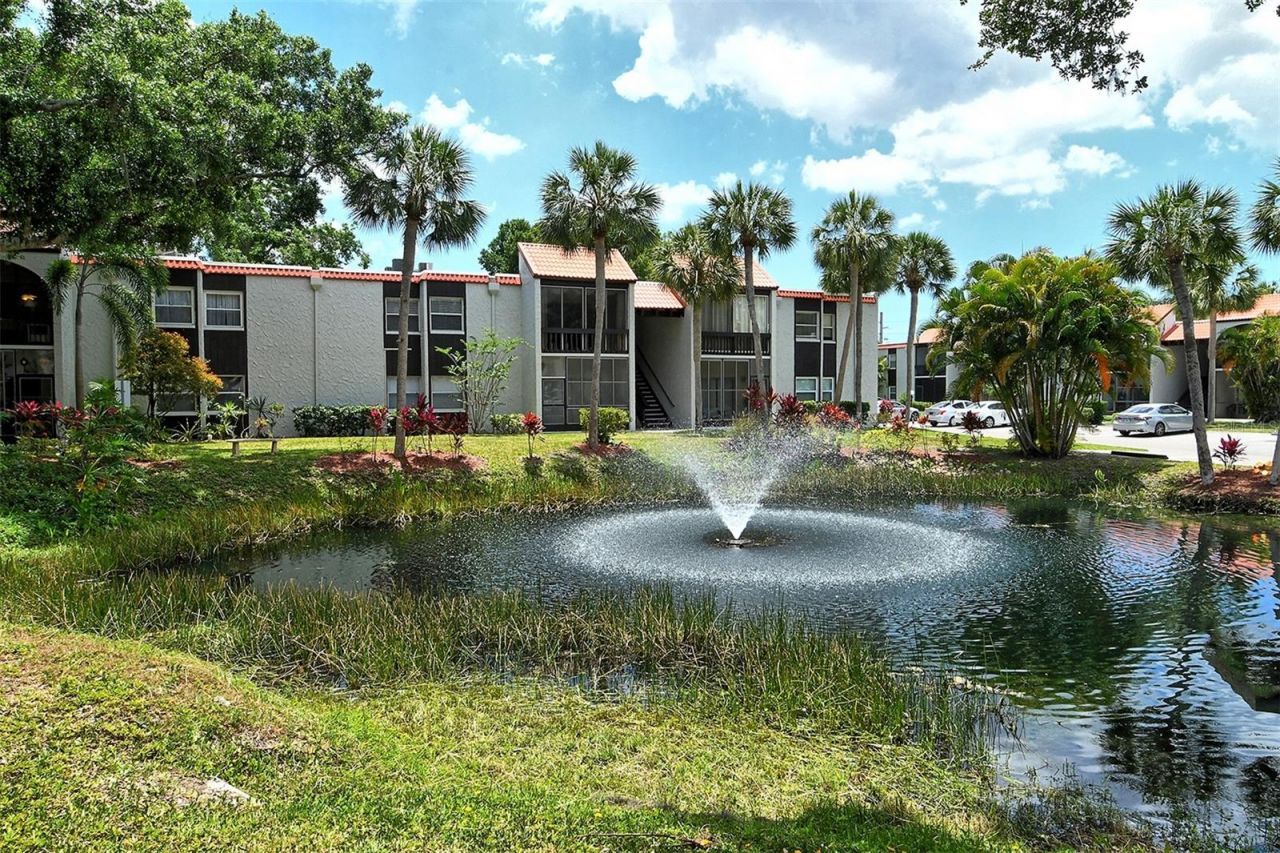 3229 Beneva Road, Unit 101, Sarasota, FL 34232 Photo