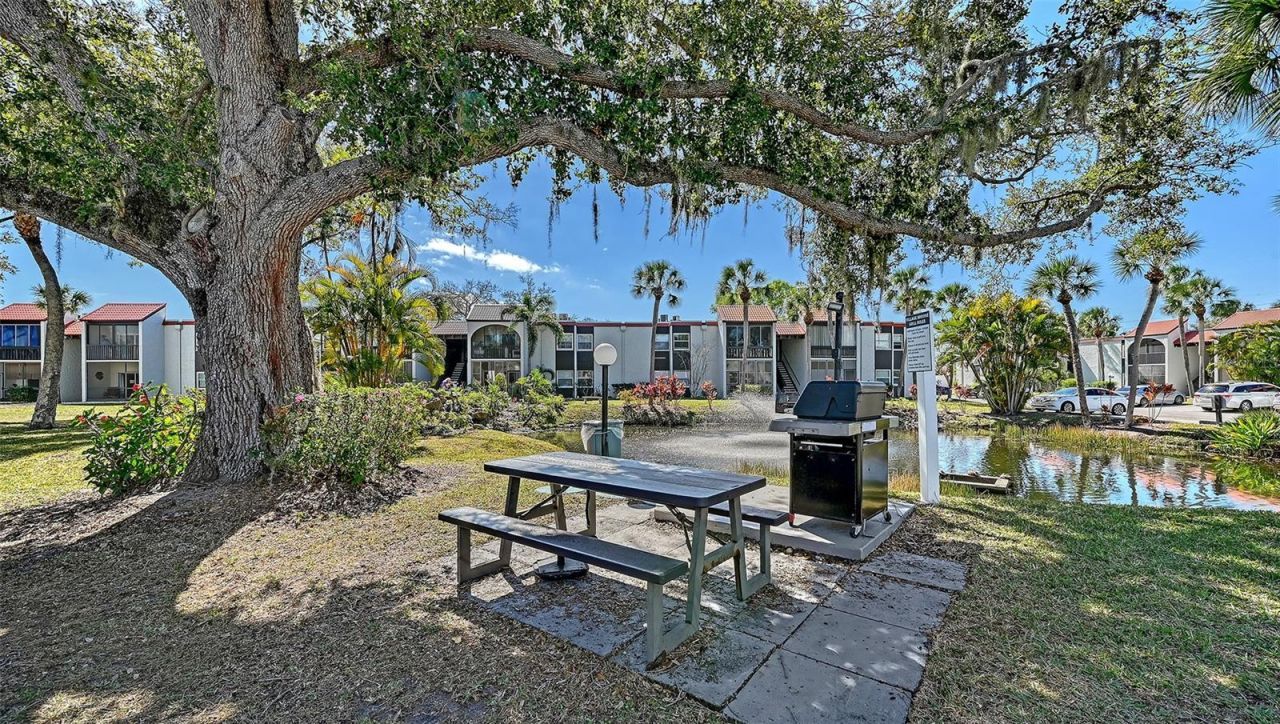 3229 Beneva Road, Unit 101, Sarasota, FL 34232 Photo