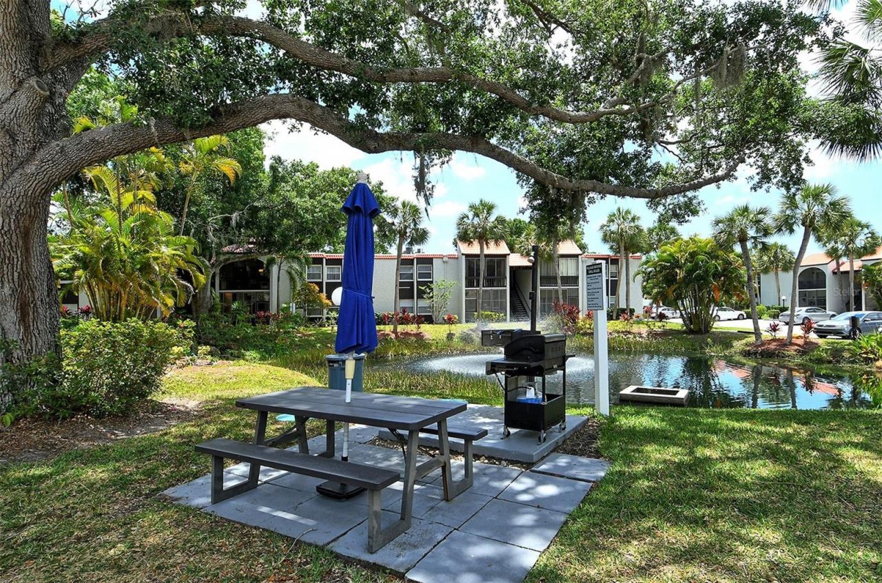 3229 Beneva Road, Unit 101, Sarasota, FL 34232 Photo