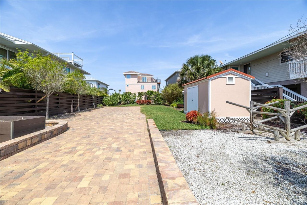 6260 S Atlantic Avenue, New Smyrna Beach, FL 32169 Photo