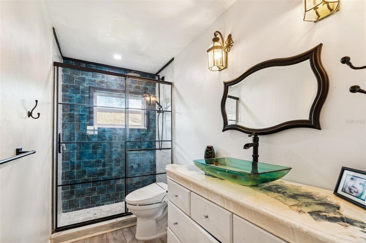 4616 Westford Circle, Tampa, FL 33618 Photo