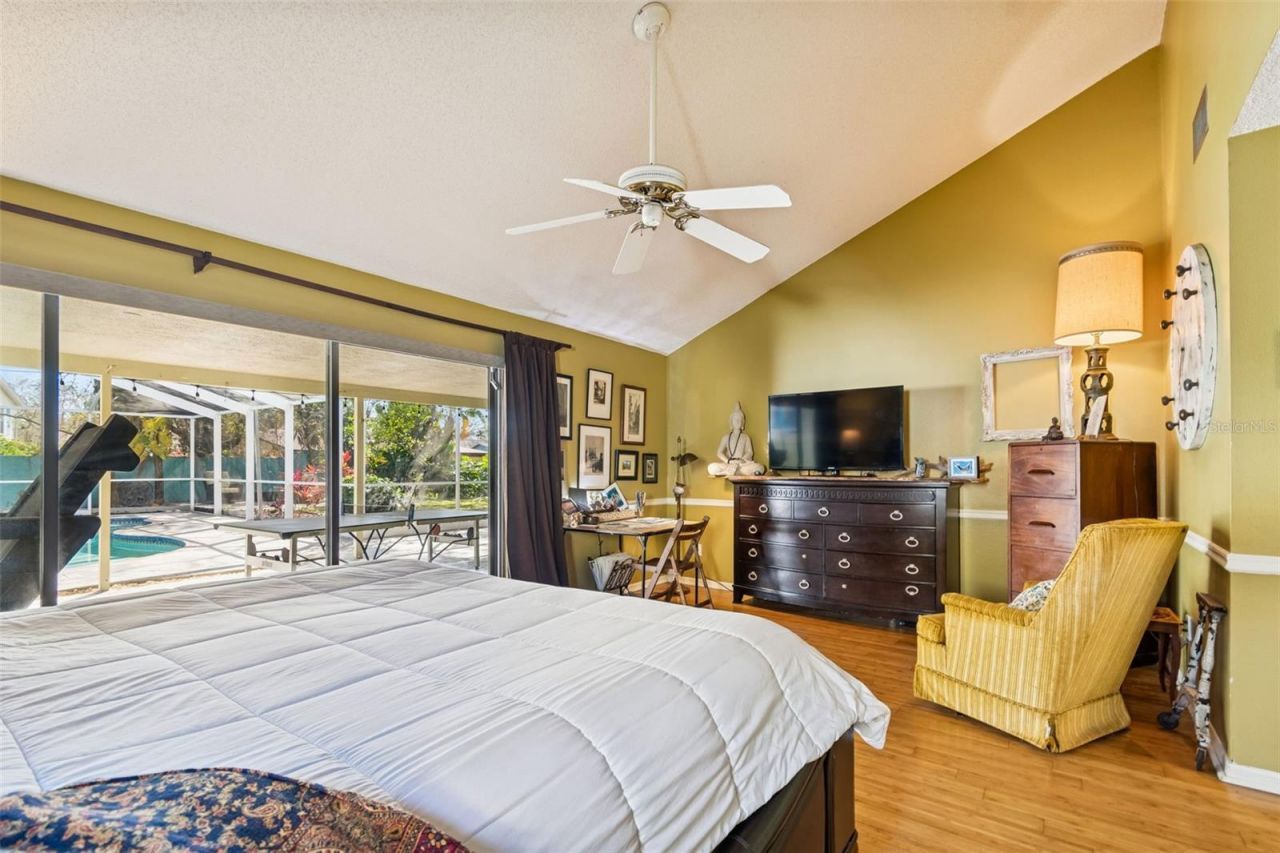 4616 Westford Circle, Tampa, FL 33618 Photo