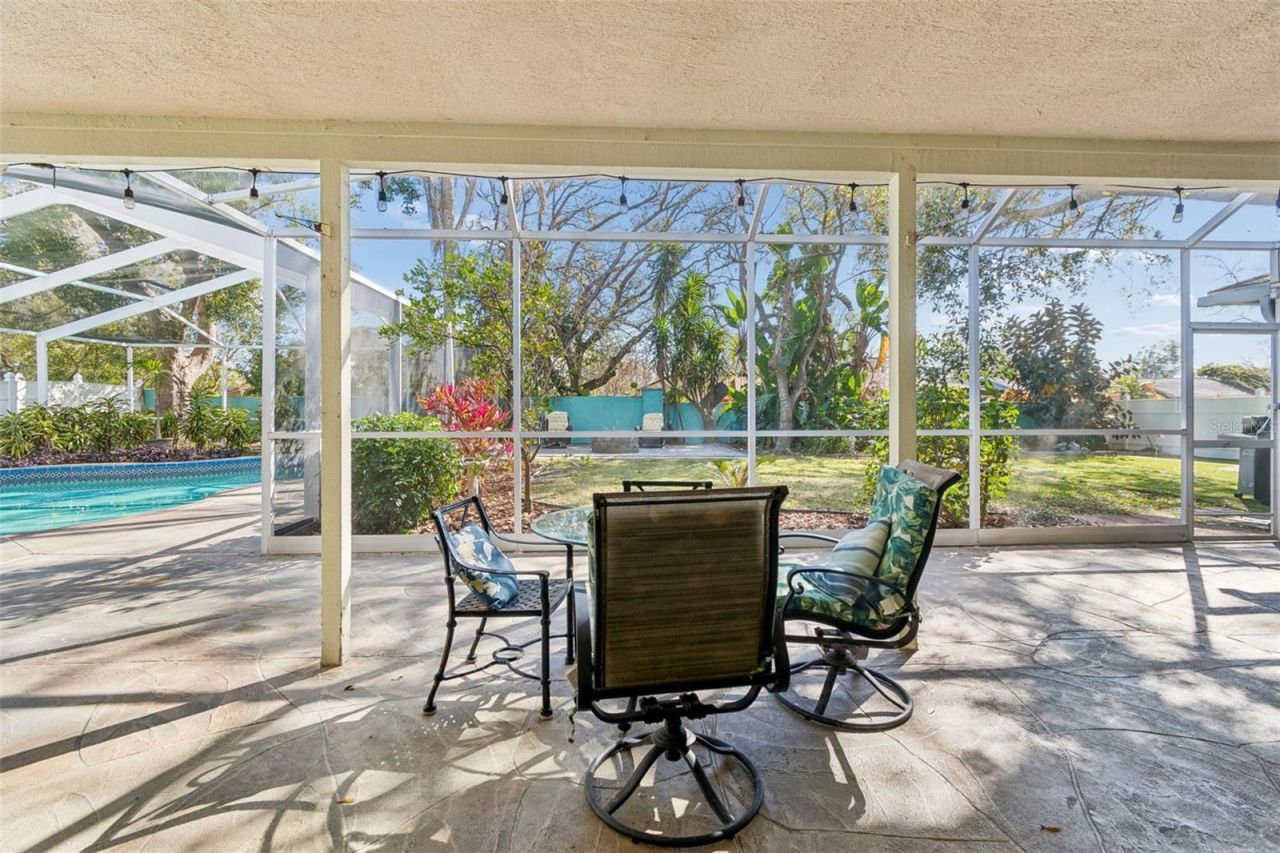 4616 Westford Circle, Tampa, FL 33618 Photo