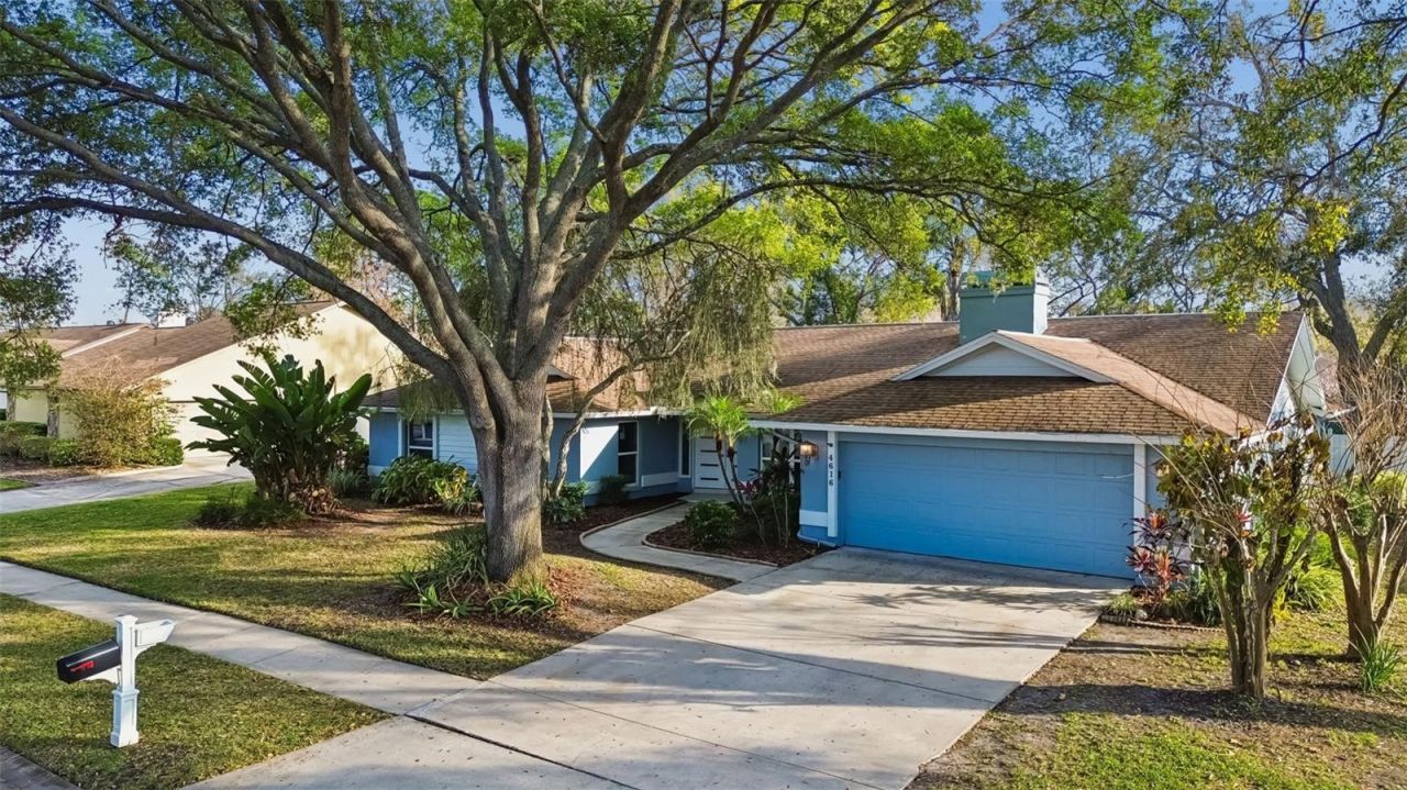 4616 Westford Circle, Tampa, FL 33618 Photo