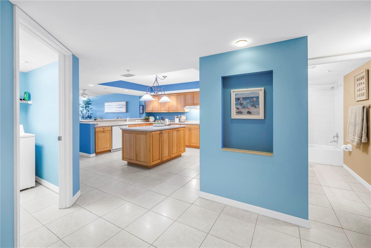 16326 Gulf Boulevard, Unit 308, Redington Beach, FL 33708 Photo
