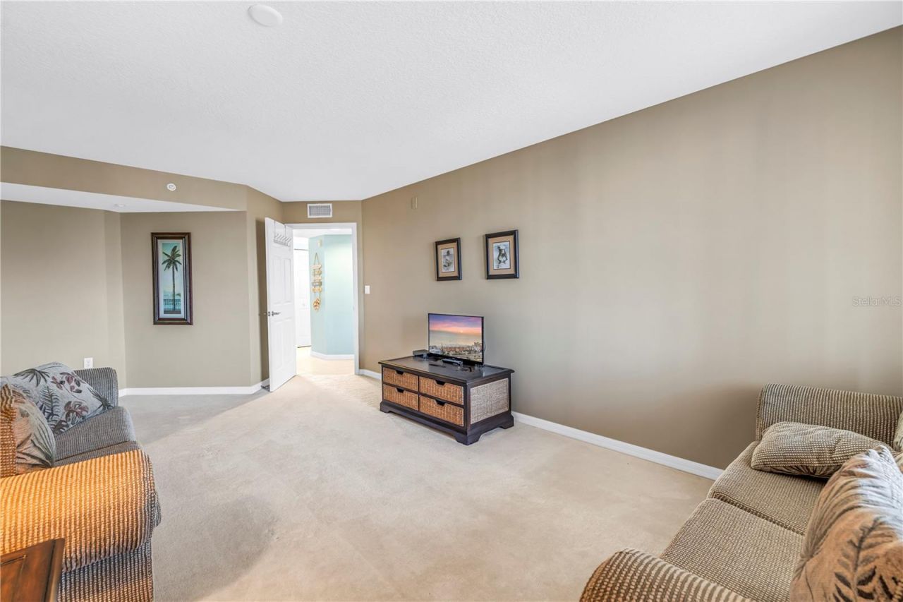 16326 Gulf Boulevard, Unit 308, Redington Beach, FL 33708 Photo