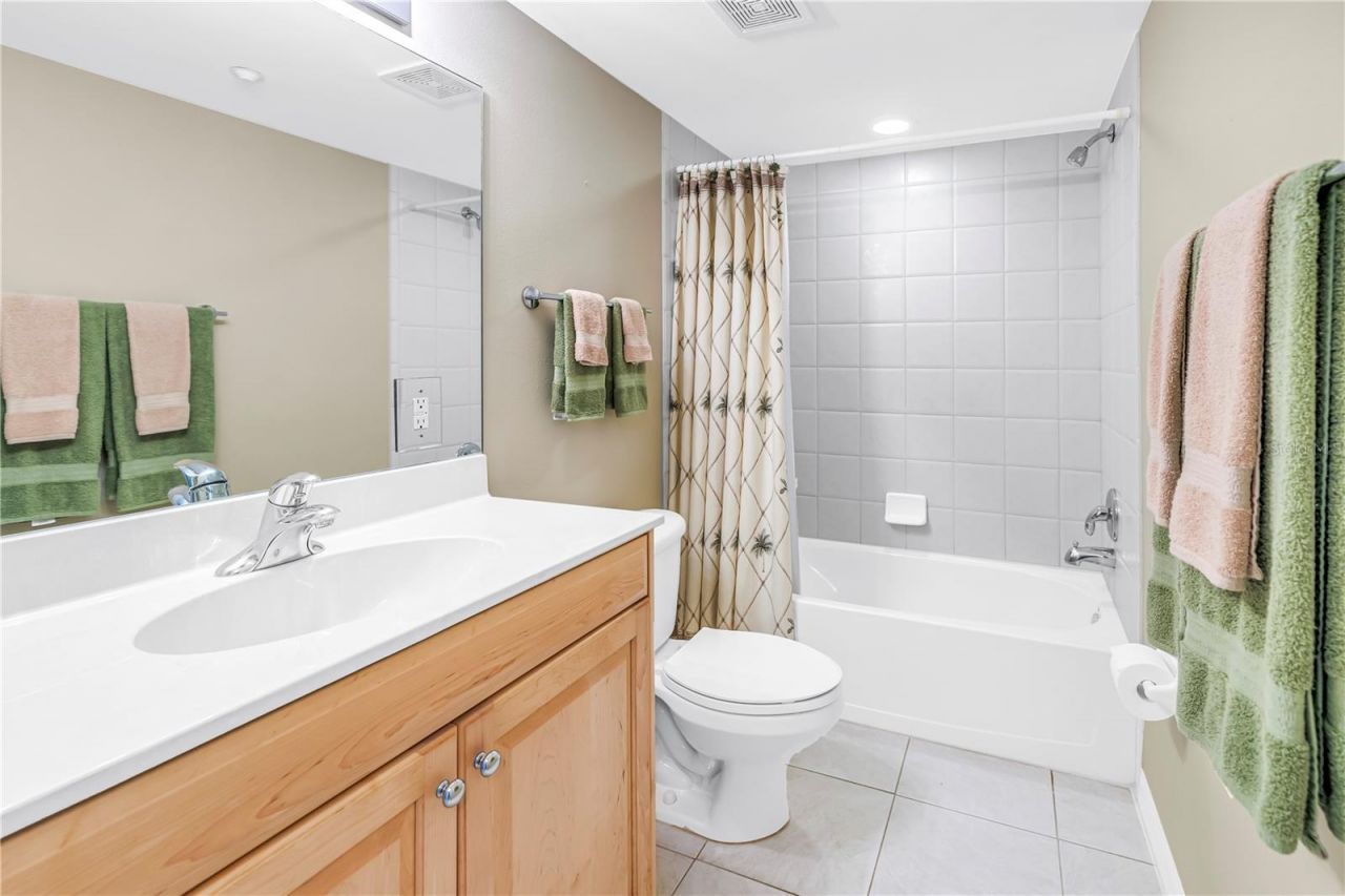 16326 Gulf Boulevard, Unit 308, Redington Beach, FL 33708 Photo