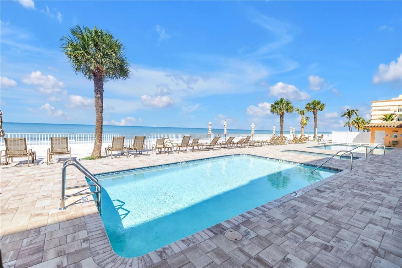 16326 Gulf Boulevard, Unit 308, Redington Beach, FL 33708 Photo