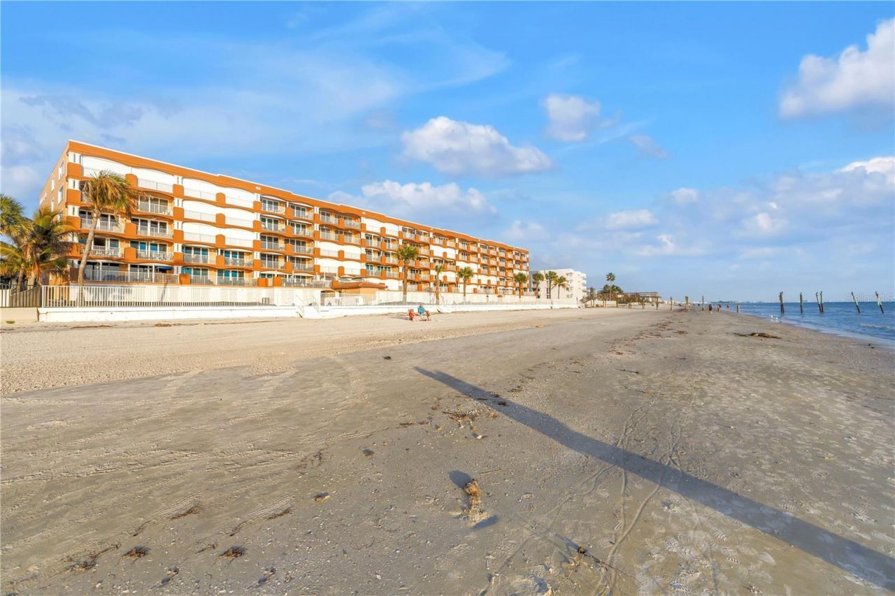 16326 Gulf Boulevard, Unit 308, Redington Beach, FL 33708 Photo