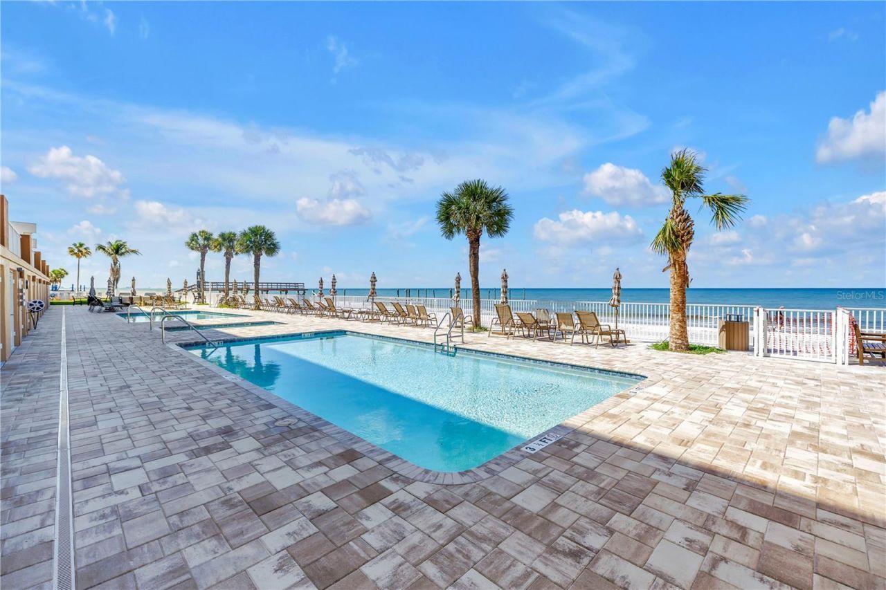 16326 Gulf Boulevard, Unit 308, Redington Beach, FL 33708 Photo