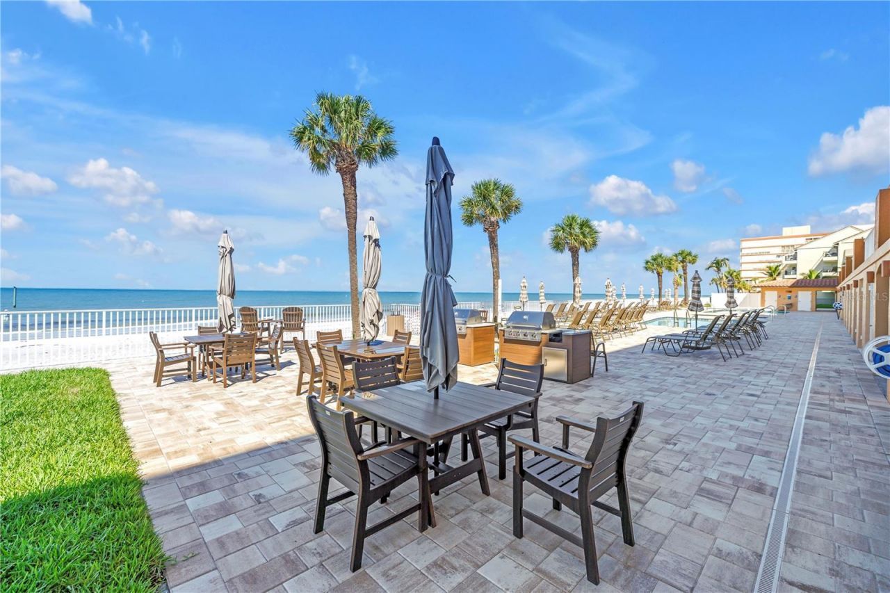 16326 Gulf Boulevard, Unit 308, Redington Beach, FL 33708 Photo