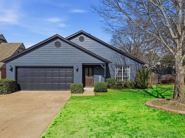 9115 E 88th Court, Tulsa, OK 74133