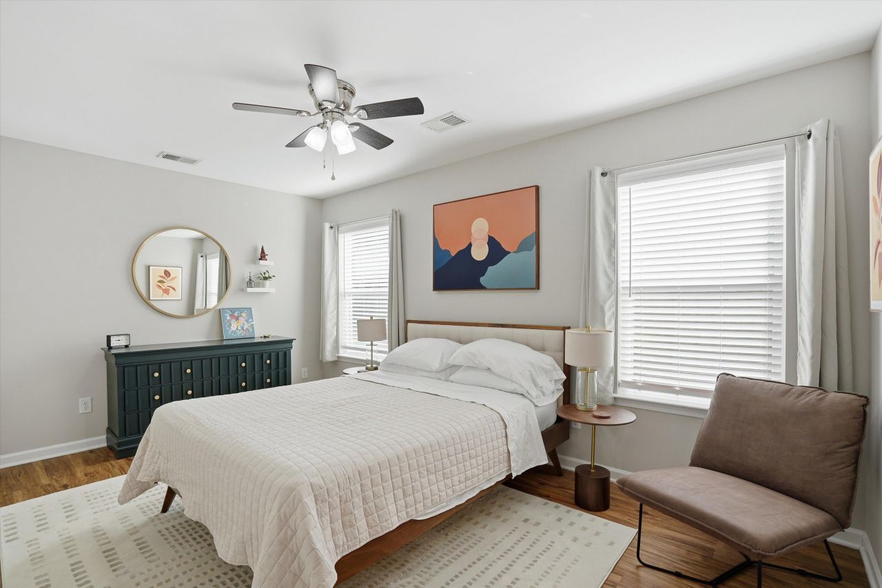 1438 Agatha Street Photo 18