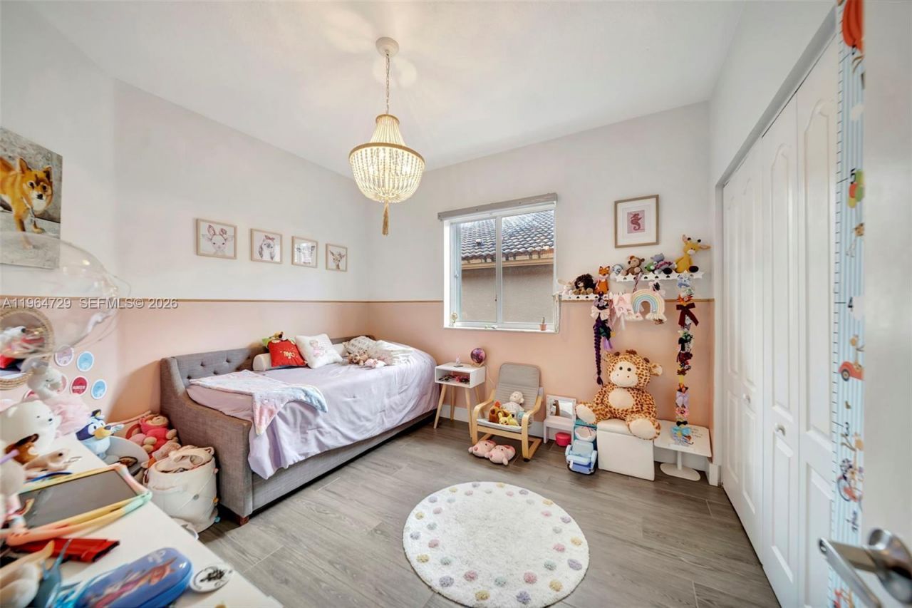 10880 NW 58th Ter, Doral, FL 33178 Photo