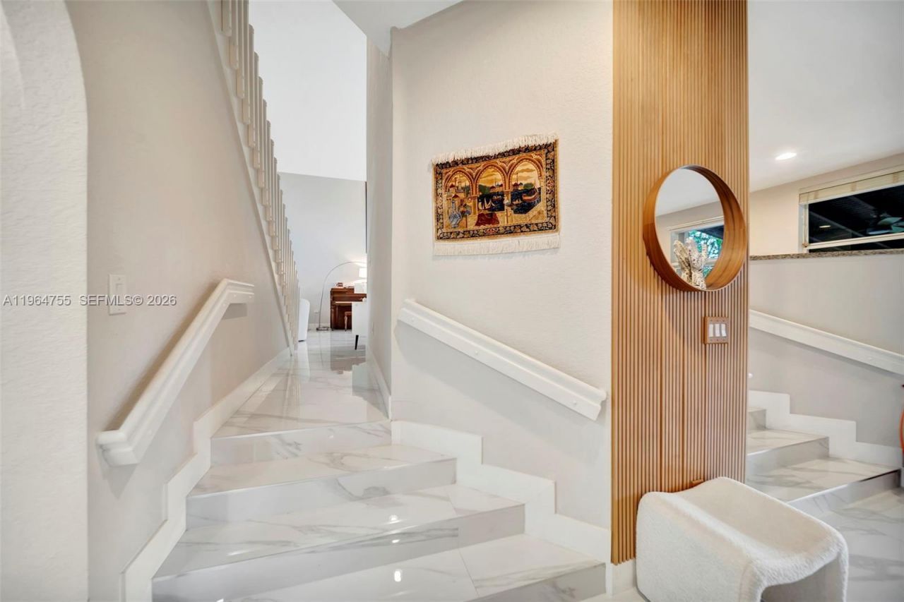 10880 NW 58th Ter, Doral, FL 33178 Photo