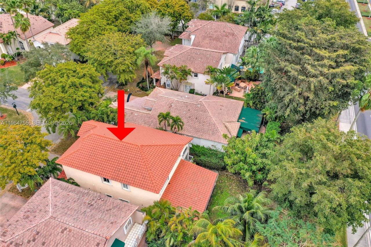 10880 NW 58th Ter, Doral, FL 33178 Photo