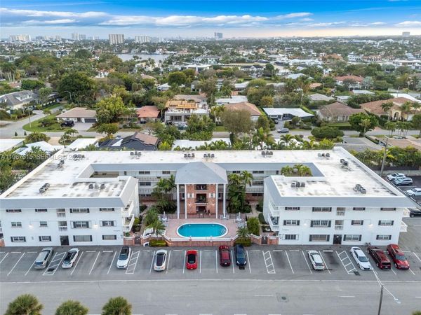 2500 NE 9th St , Unit 312, Fort Lauderdale, FL 33304