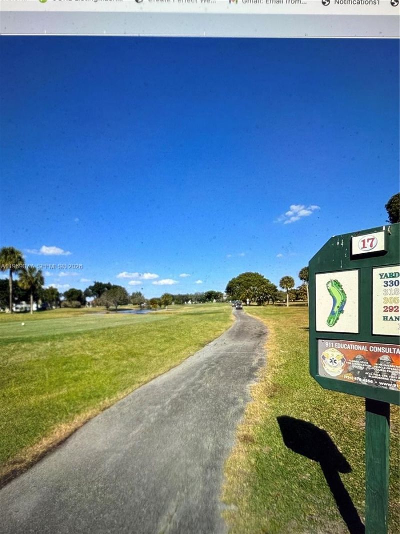 13255 SW 9th Ct, Unit 402G, Pembroke Pines, FL 33027 Photo