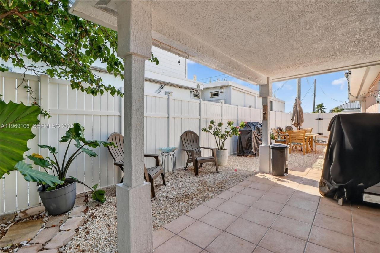 11405 3rd Avenue Ocean , Marathon, FL 33050 Photo