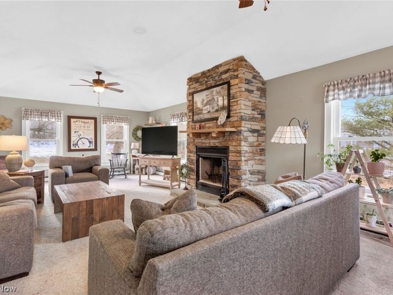 11146 Girdled Road, Concord, OH 44077 Photo 2