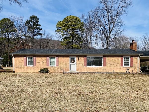 2138 Ruritan RD, Roanoke, VA 24012