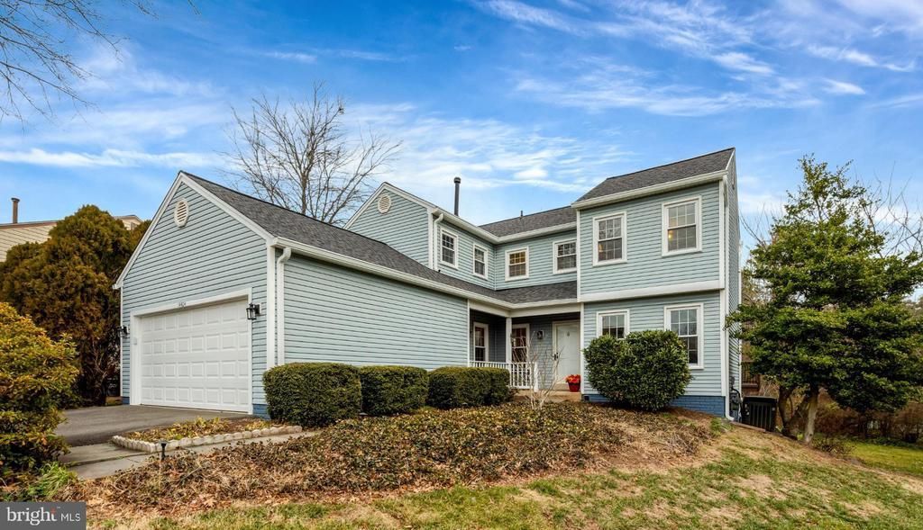 14404 Coachway Drive, Centreville, VA 20120 Main Photo