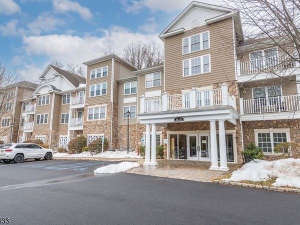 1104 Peer Pl, Denville, NJ 07834