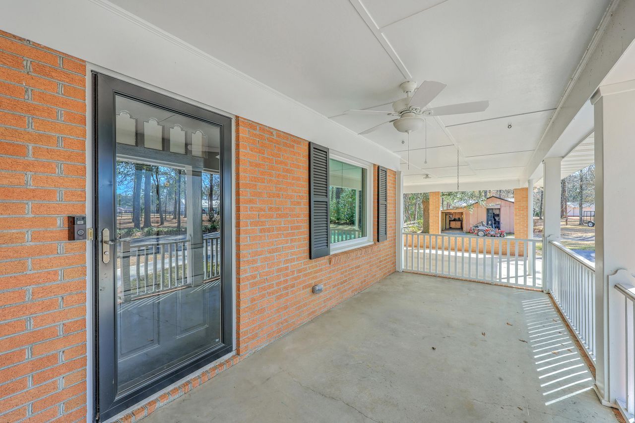 148 Patrick Lane Photo 10