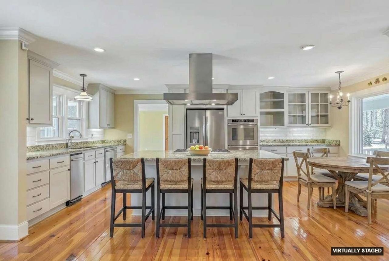 148 Patrick Lane Photo 15