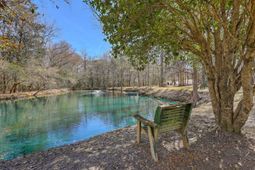 148 Patrick Lane photo 4