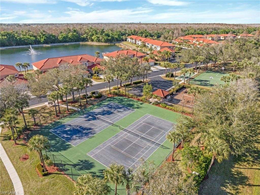 14080 Eagle Ridge Lakes Dr, Unit 201, Fort Myers, FL 33912 Photo