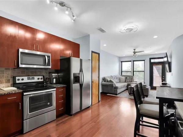898 Oak Street SW, Unit 3204, Atlanta, GA 30310