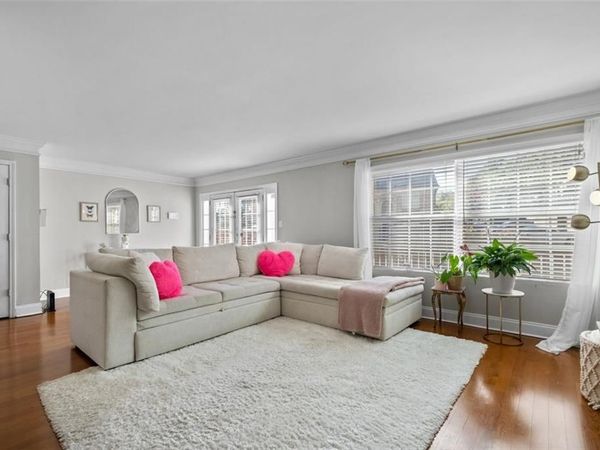 6980 Roswell Road , Unit A8, Atlanta, GA 30328