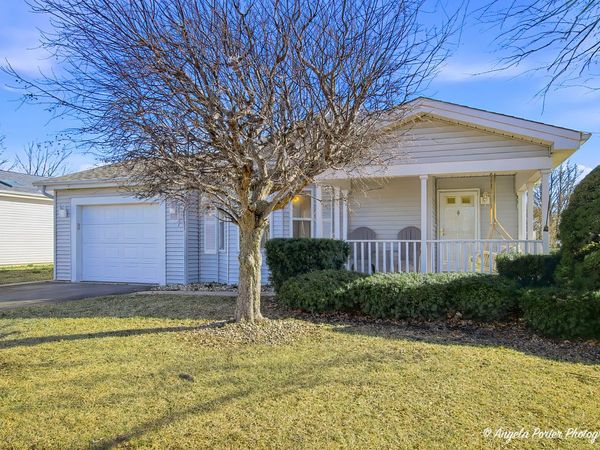 509 Balmoral Court, Grayslake, IL 60030