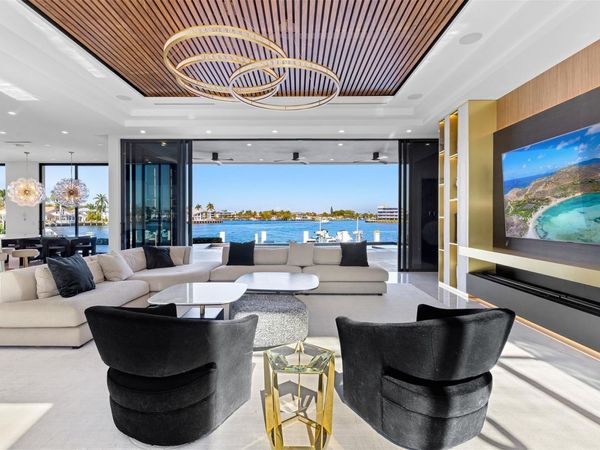 1371 W Terra Mar Dr, Lauderdale By The Sea, FL 33062