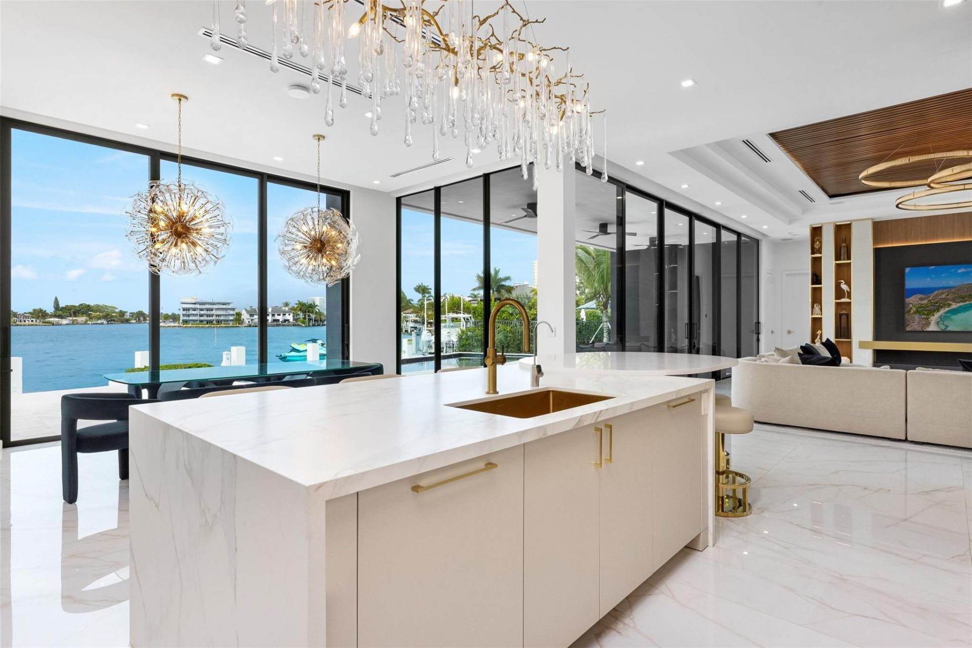 1371 W Terra Mar Dr, Lauderdale by the Sea, FL 33062 Photo