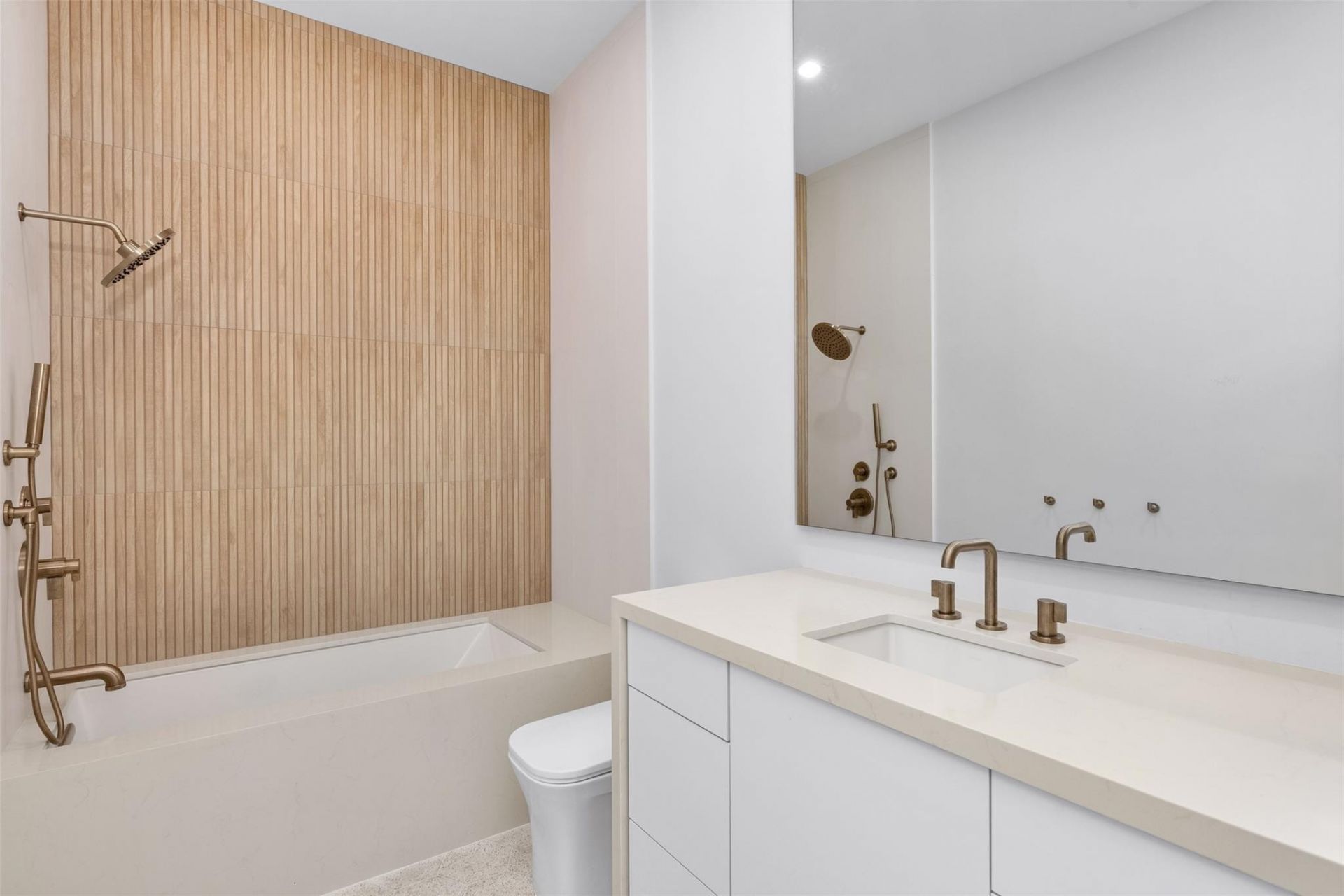 1371 W Terra Mar Dr, Lauderdale by the Sea, FL 33062 Photo