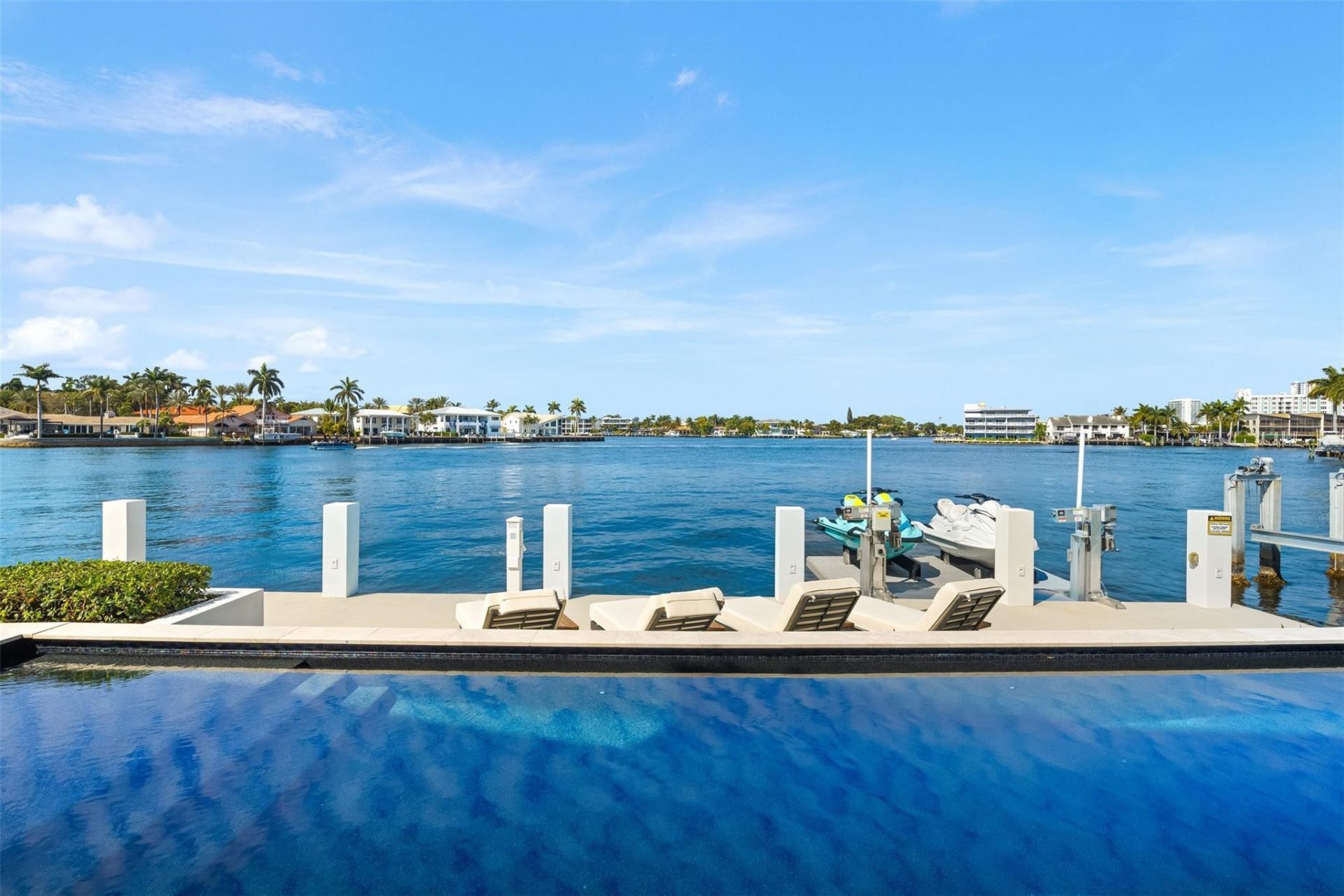 1371 W Terra Mar Dr, Lauderdale by the Sea, FL 33062 Photo