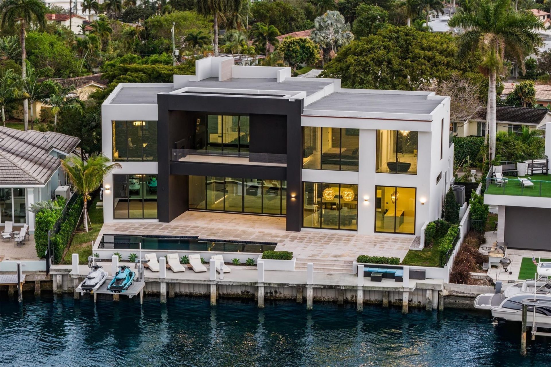 1371 W Terra Mar Dr, Lauderdale by the Sea, FL 33062 Photo