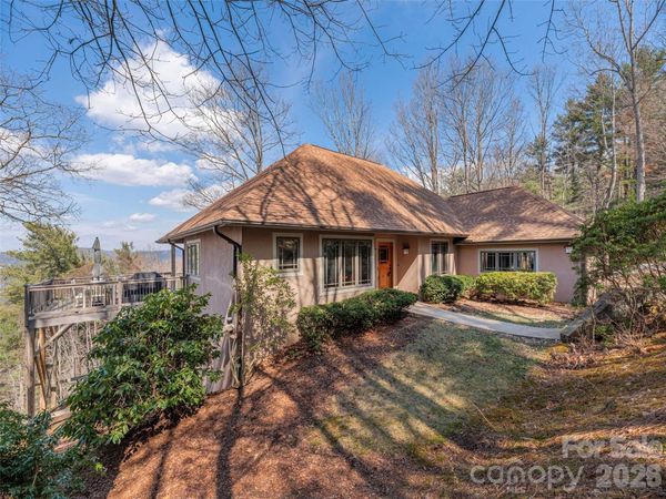 68 Crestwood Road, Asheville, NC 28804