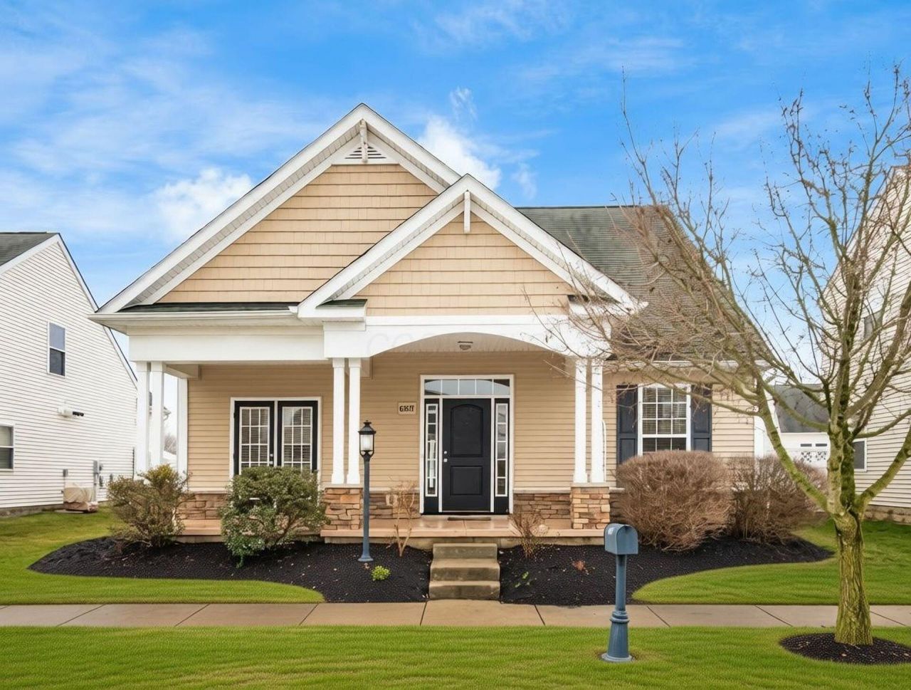 6807 Bigerton Bend, Canal Winchester, OH 43110 Main Photo