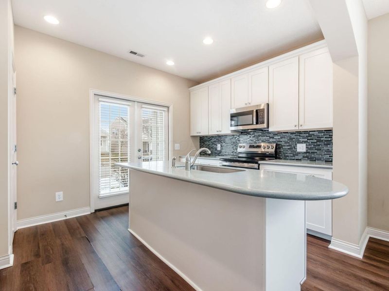 6807 Bigerton Bend, Canal Winchester, OH 43110 Photo 8