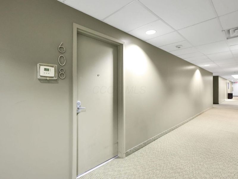 78 E Chestnut Street , Unit 608, Columbus, OH 43215 Photo 3