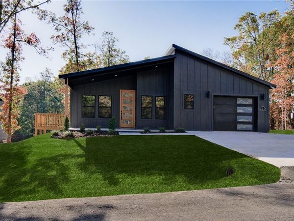 17 Islay Drive, Bella Vista, AR 72715