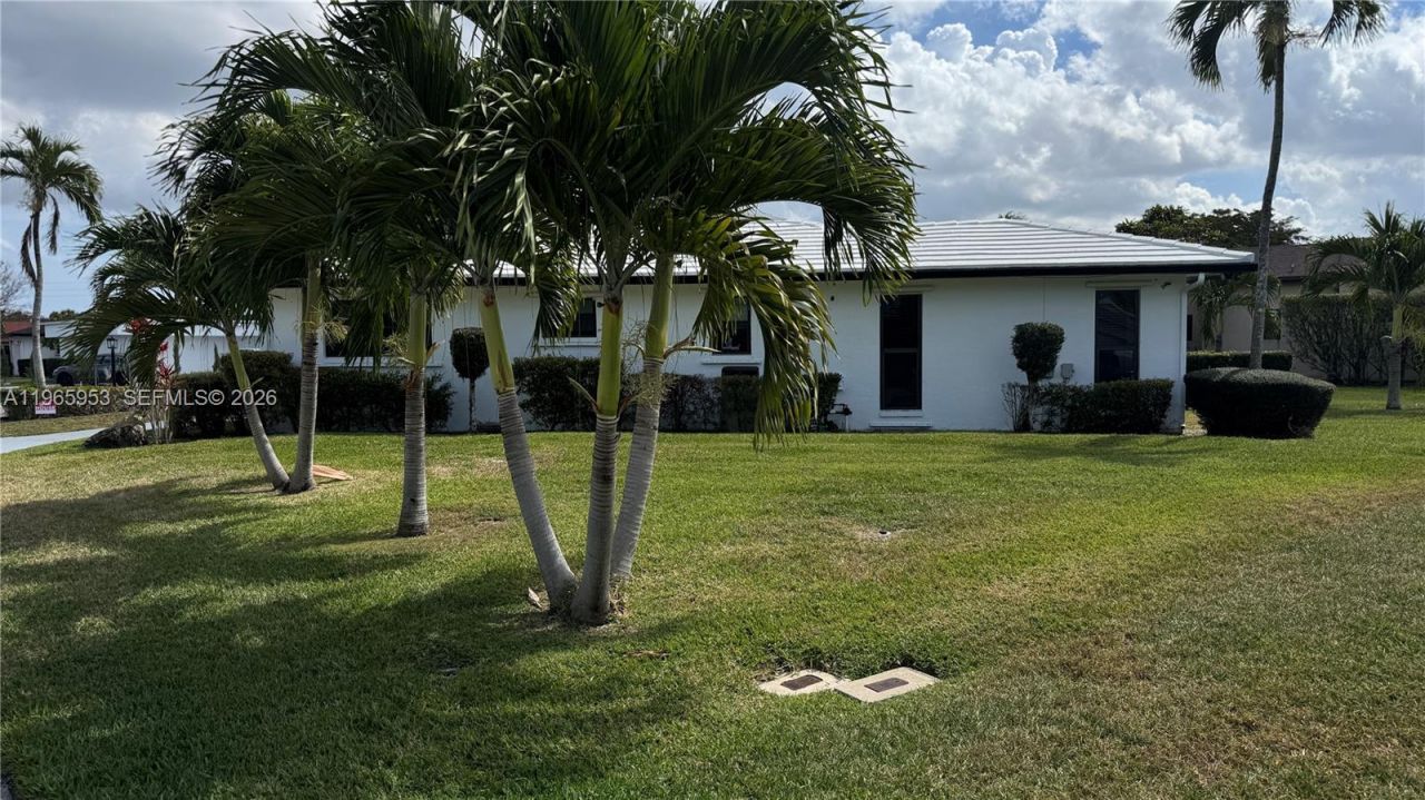 4905 Bayberry Ln , Tamarac, FL 33319 Photo