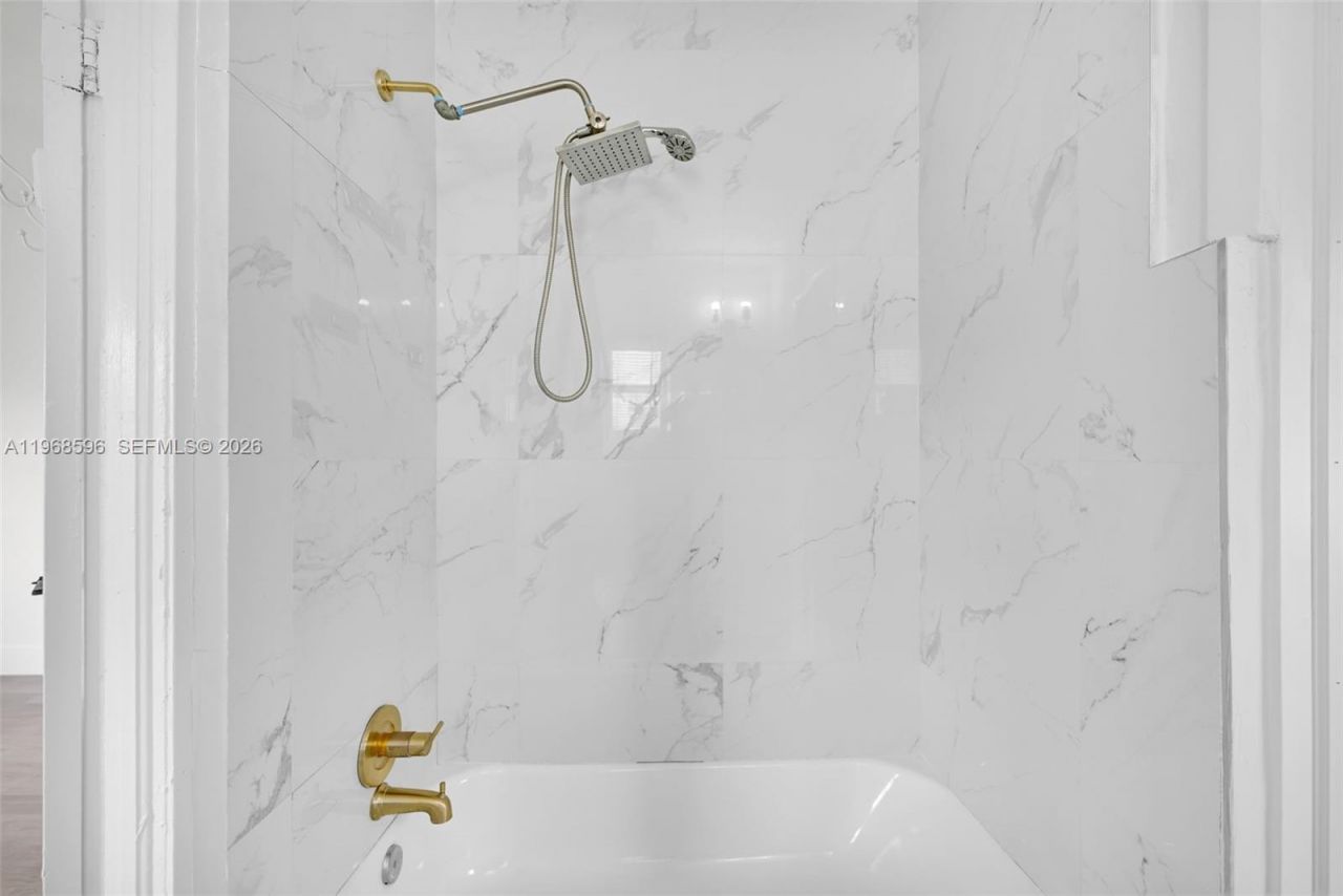 503 NW 47th St, Miami, FL 33127 Photo